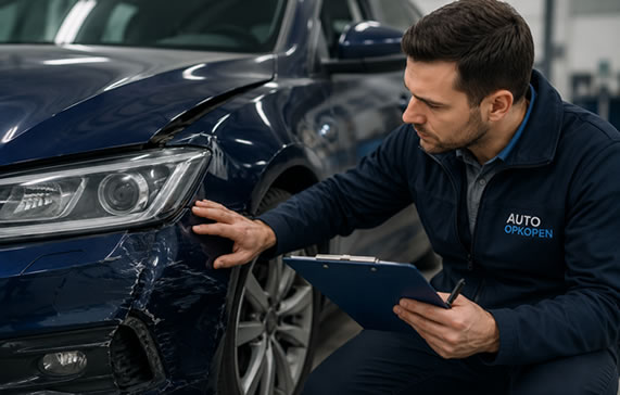 Auto met schade