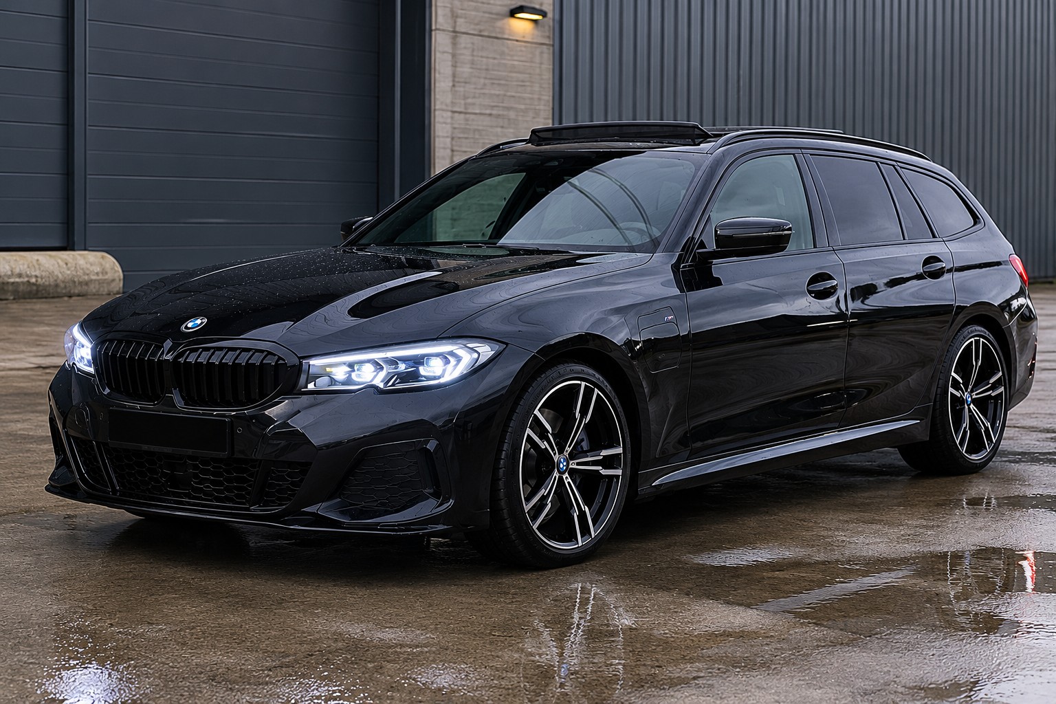 BMW 320e Touring M Sport Automaat | Plug-in Hybride | Verkocht