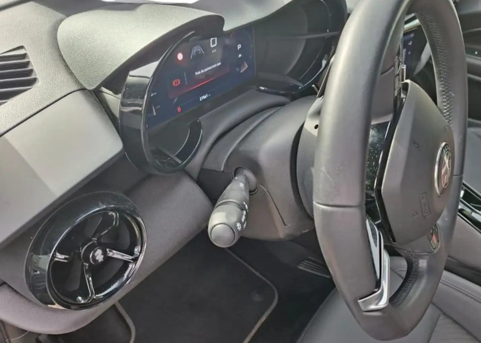 Alfa Romeo Junior Speciale 1.2 Hybrid Automaat | 2025 | 27.561 km