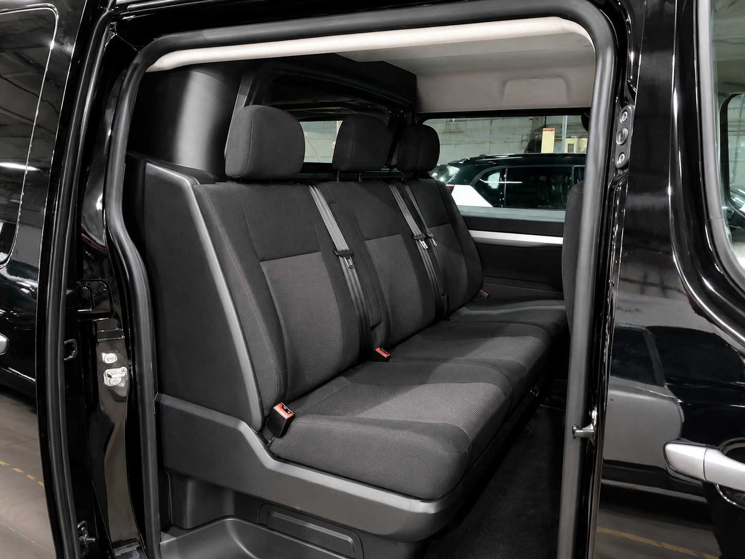 Peugeot Expert Long Premium DC 2.0 BlueHDi 150pk | 2020 | Dubbele Cabine