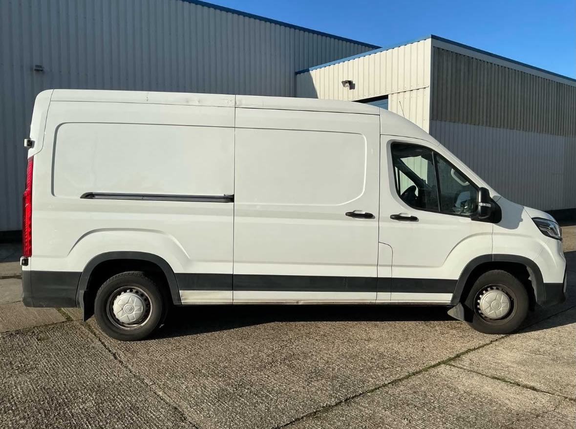 Maxus Deliver 9