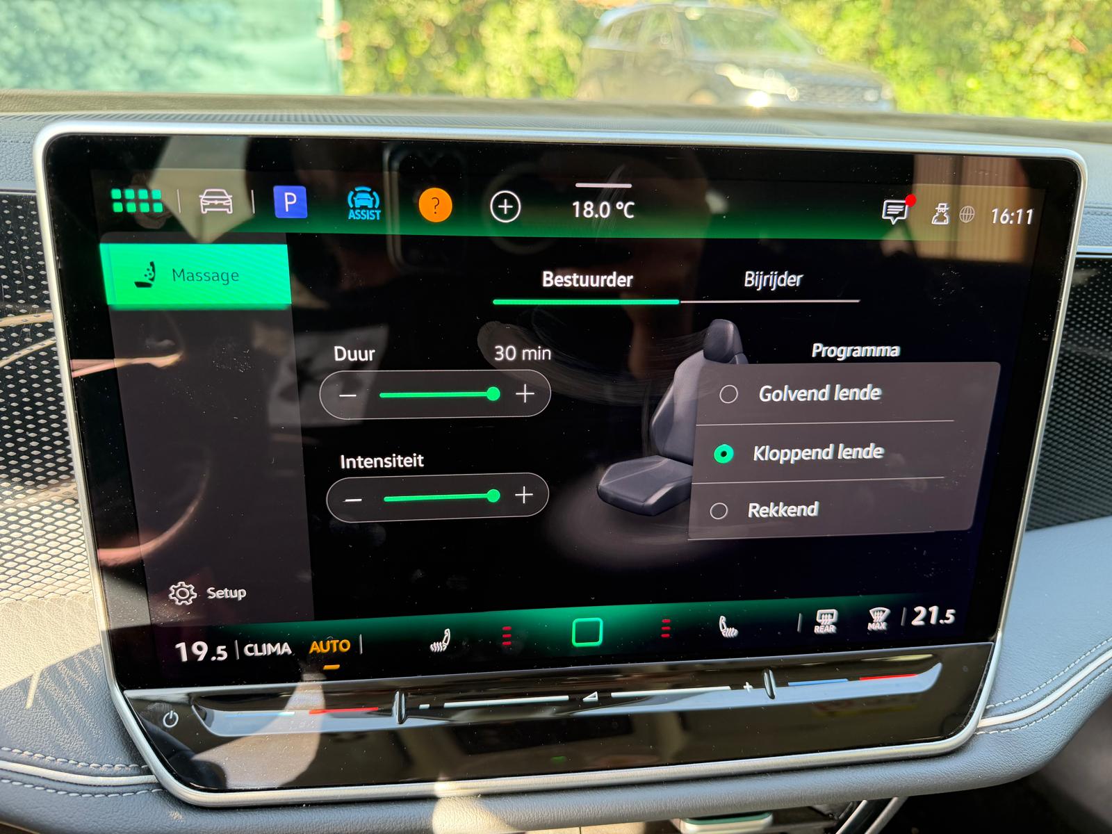 
 VW Passat Business 2025 Break full									